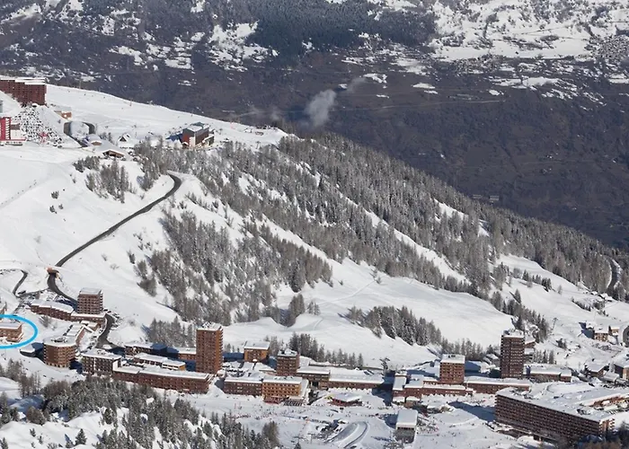 Renove 6 Pers Au Pied Des Pistes - Fr-1-455-12 * La Plagne