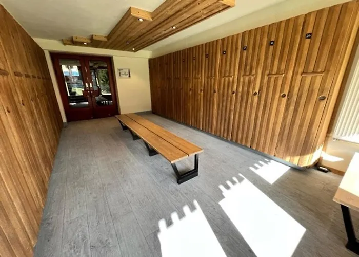 Apartment Renove 6 Pers Au Pied Des Pistes - Fr-1-455-12